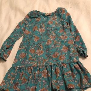 Girls dress